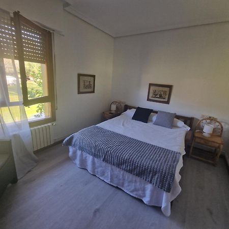 Hostal Lizuniaga Bera  Luaran gambar