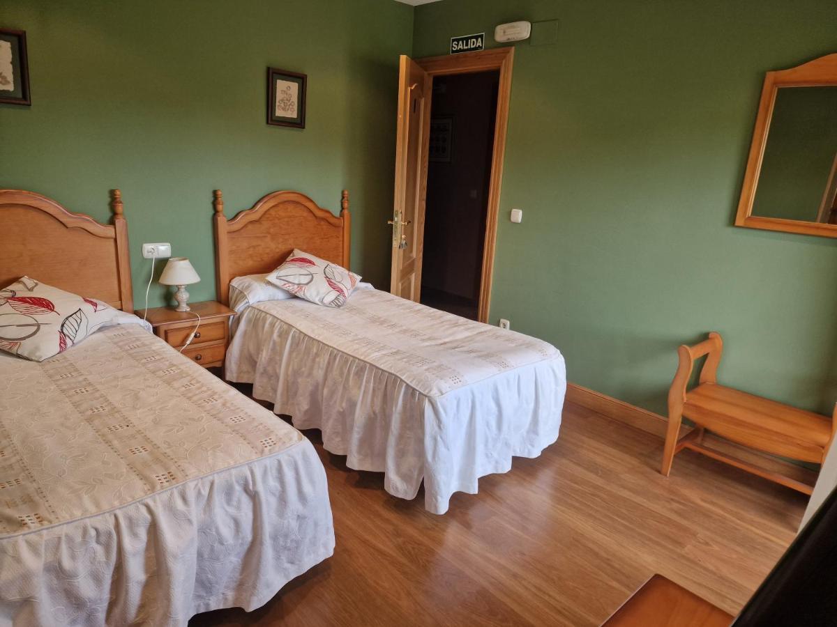 Hostal Lizuniaga Bera  Luaran gambar