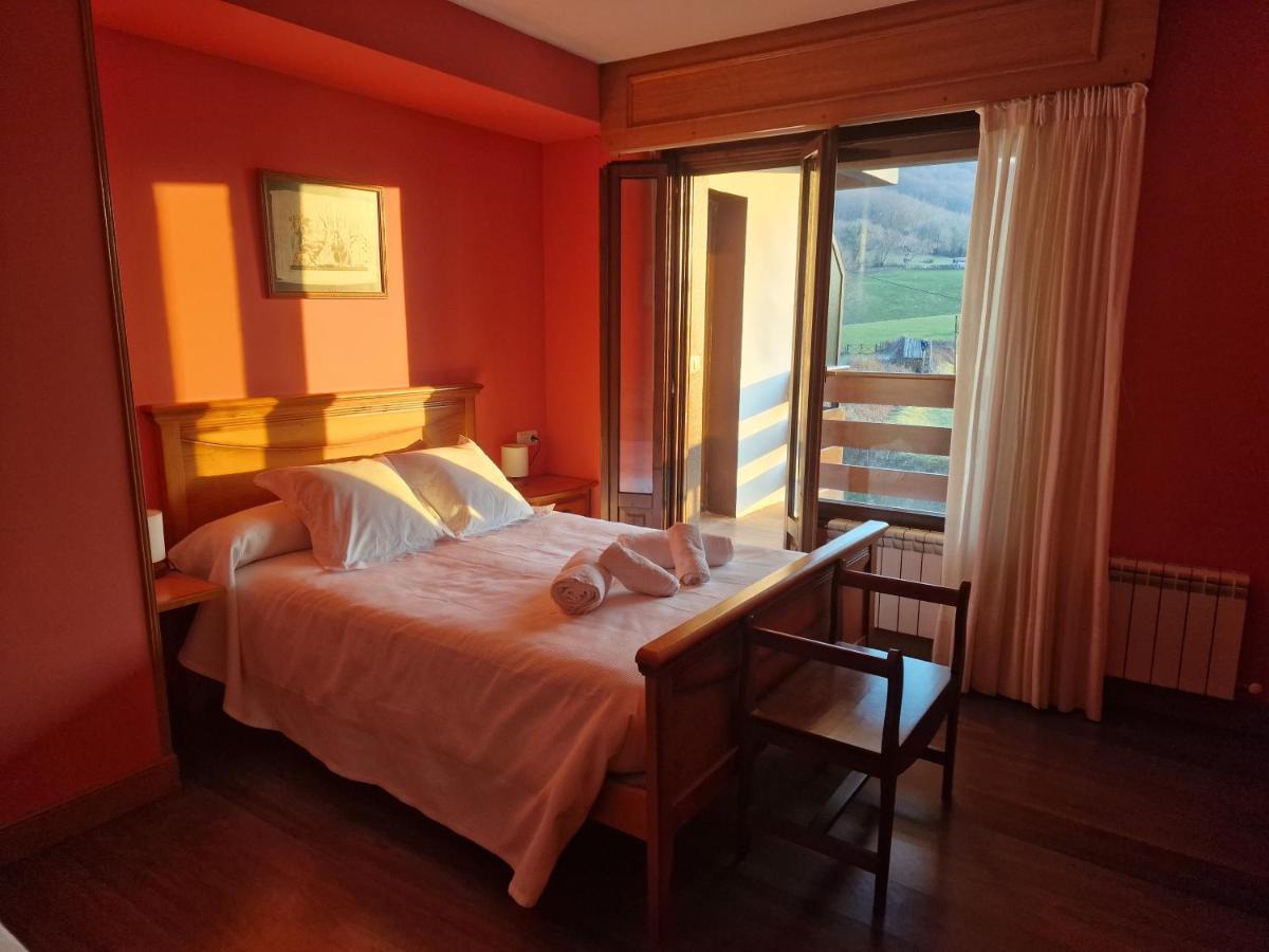 Hostal Lizuniaga Bera  Luaran gambar