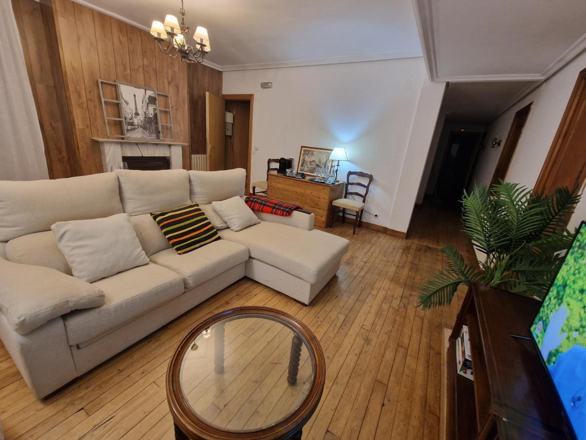 Hostal Lizuniaga Bera  Luaran gambar