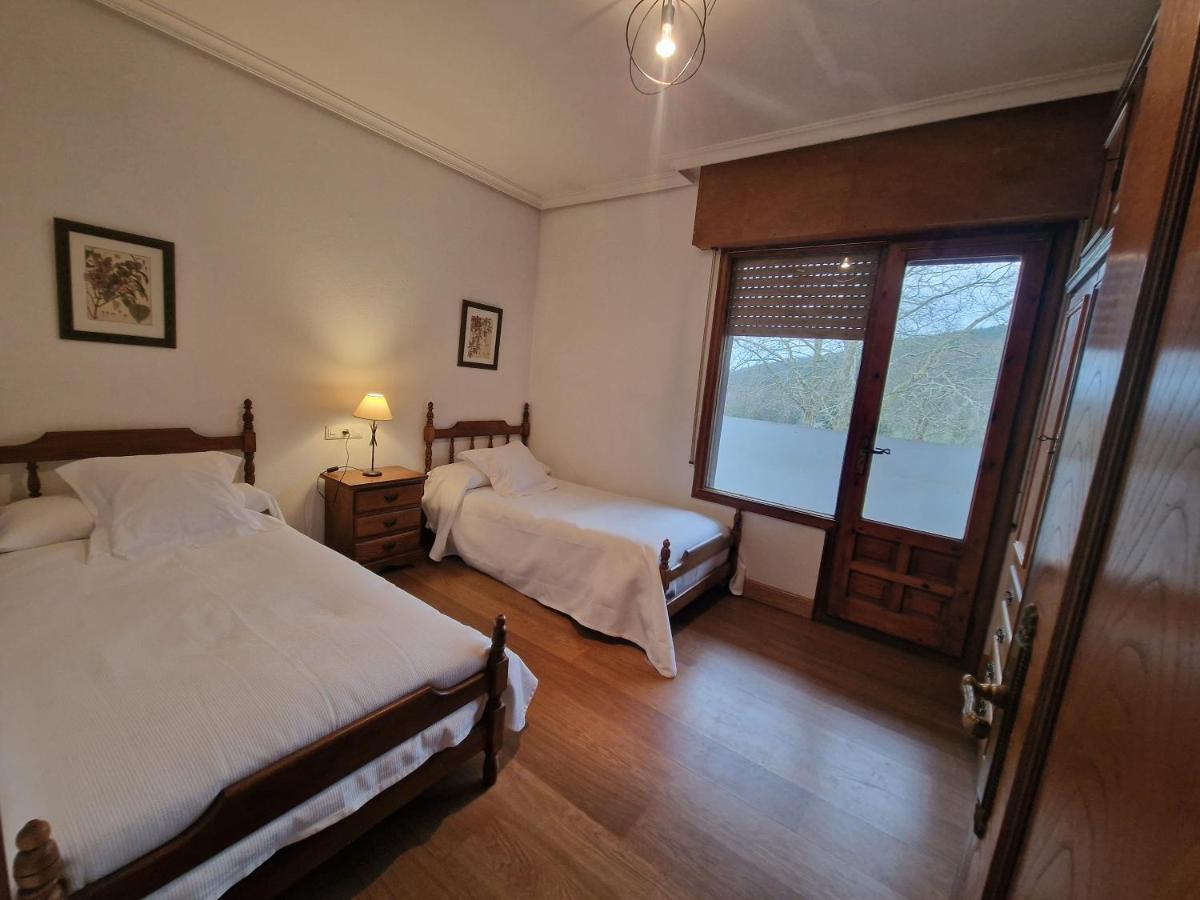 Hostal Lizuniaga Bera  Luaran gambar